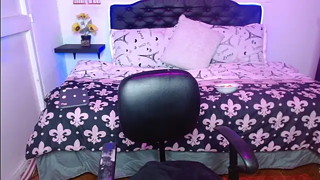 Dominik girl online show from February 2026 09:49:01 PM