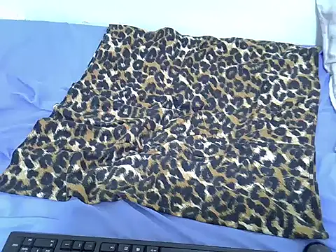 drowllie online show from November 2025 05:44:01 AM