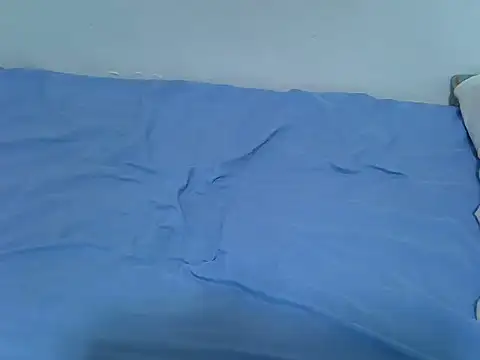 drowllie online show from October 2025 04:06:01 PM