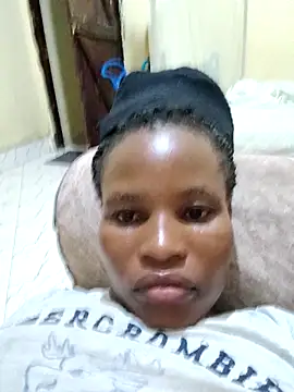 petite babe online show from March 2026 06:25:02 PM