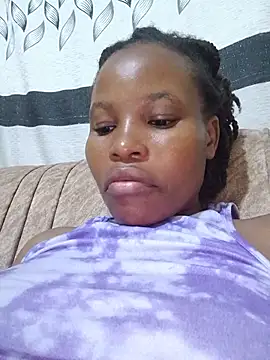 Snapshot of petite_babe chatting on July 2026 08:20:02 PM petite babe online show from July 2026 08:20:02 PM