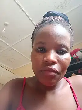 Snapshot of petite_babe chatting on May 2026 12:08:02 PM petite babe online show from May 2026 12:08:02 PM