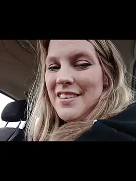 Cumonkatie online show from January 2026 01:29:02 PM