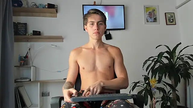 manucute 23  online show from February 2026 02:17:02 PM