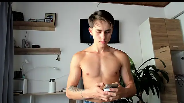 Snapshot of manucute_23_ chatting on June 2026 03:50:01 PM manucute 23 online show from June 2026 03:50:01 PM