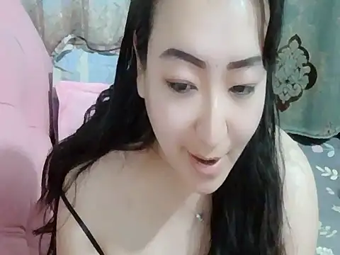 Snapshot of Xylona666 chatting on January 2025 01:49:02 PM Xylona666 online show from January 2025 01:49:02 PM