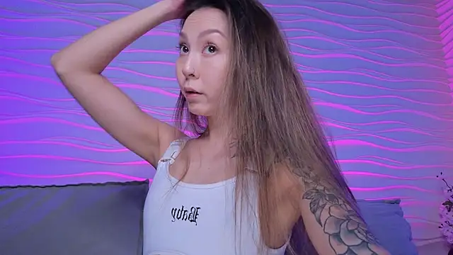 im casey online show from April 2026 08:17:02 AM