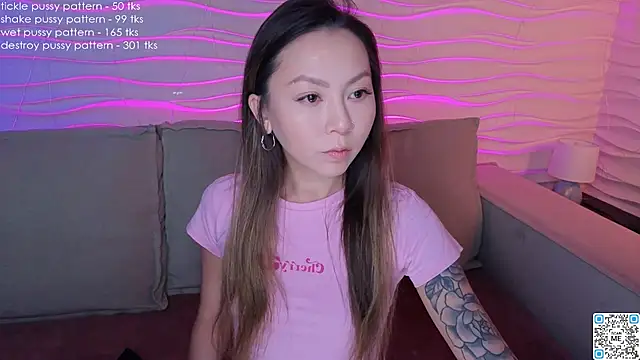 im casey online show from April 2026 06:20:02 AM