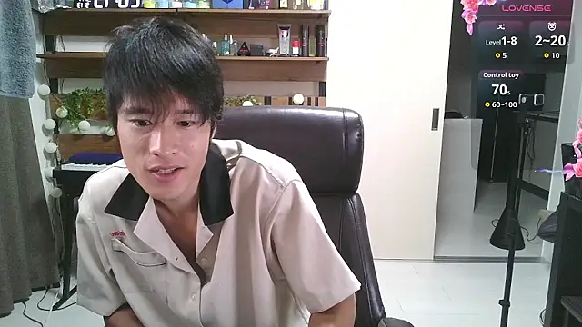 Snapshot of IroManager chatting on September 2025 11:21:02 AM IroManager online show from September 2025 11:21:02 AM