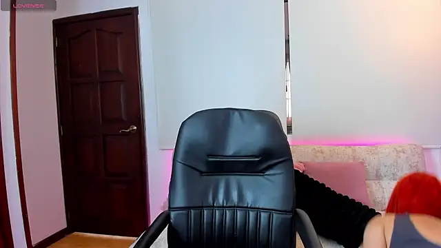 Irina bx online show from November 2025 08:31:01 PM