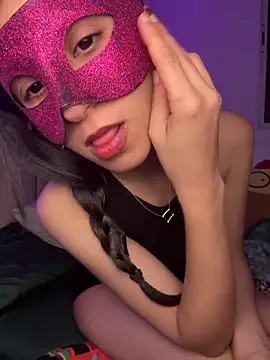 Snapshot of ZINA-MOROCCO chatting on November 2025 09:04:01 PM ZINA-MOROCCO online show from November 2025 09:04:01 PM