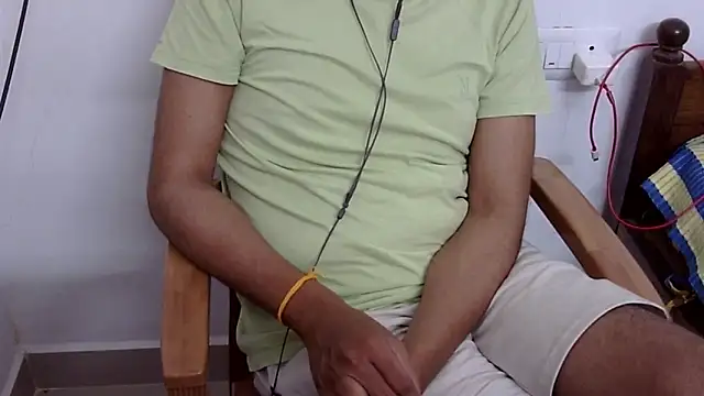The SHY uncut online show from January 2025 01:17:01 PM