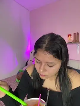 Oriana Guzman online show from November 2025 12:58:02 AM