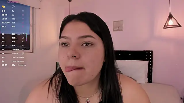 Oriana Guzman online show from October 2025 10:54:02 PM