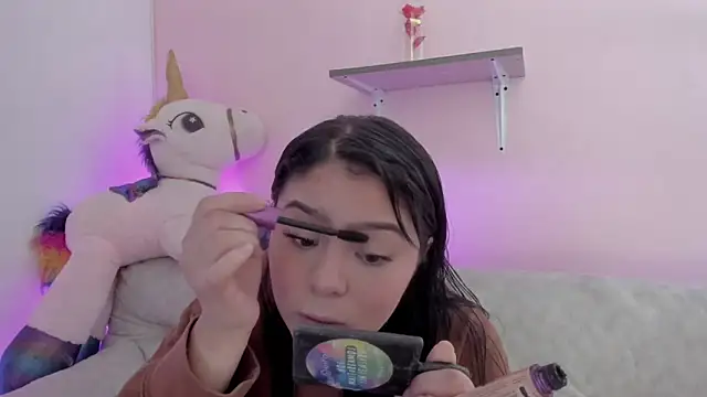 Oriana Guzman online show from May 2026 07:41:01 AM