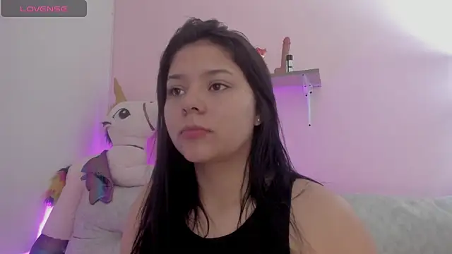 Oriana Guzman online show from May 2026 06:04:02 AM