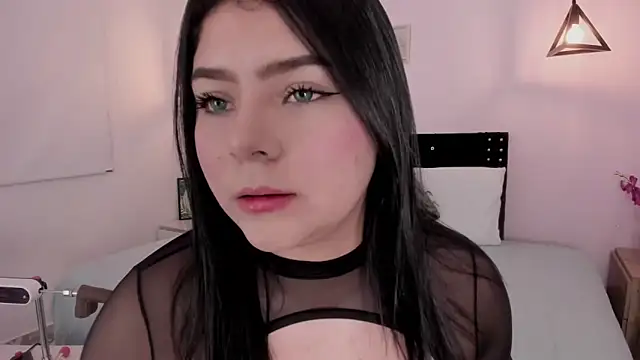 Oriana Guzman online show from September 2025 11:11:01 PM