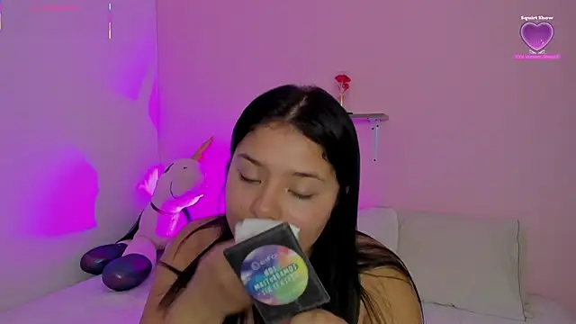 Oriana Guzman online show from December 2025 11:49:02 PM