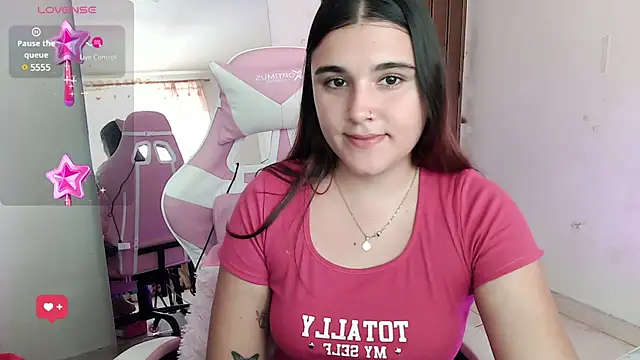 Snapshot of Magic-Smilee chatting on January 2025 03:54:01 PM Magic-Smilee online show from January 2025 03:54:01 PM