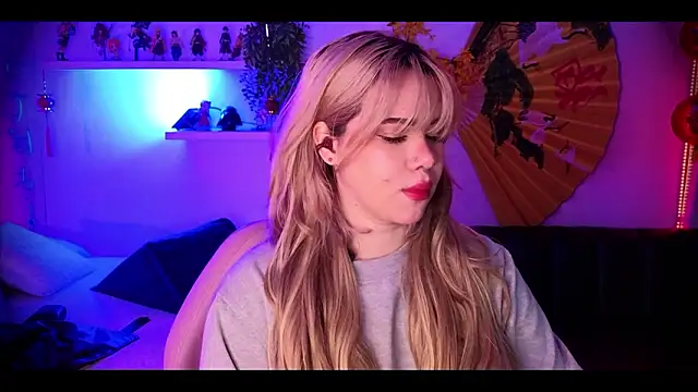 albaismynameX online show from February 2026 12:16:01 PM