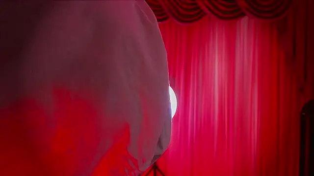 albaismynameX online show from October 2025 12:15:01 PM