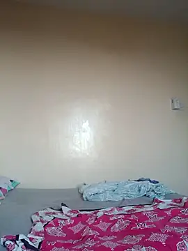 hotgal1112 online show from February 2026 03:59:02 AM