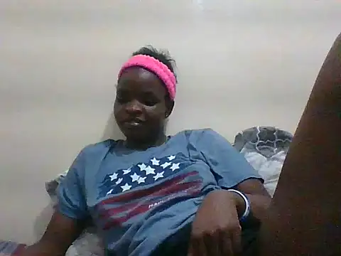 hotgal1112 online show from September 2025 09:33:02 PM
