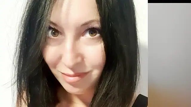 Wife4Cuck online show from April 2026 01:24:02 PM