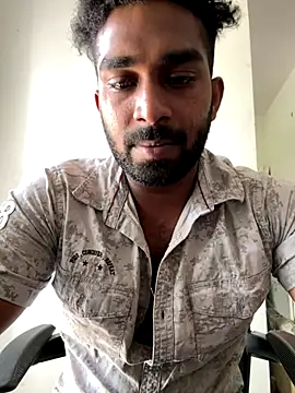 Snapshot of Handsomehunk_4U chatting on September 2025 06:31:01 AM Handsomehunk 4U online show from September 2025 06:31:01 AM