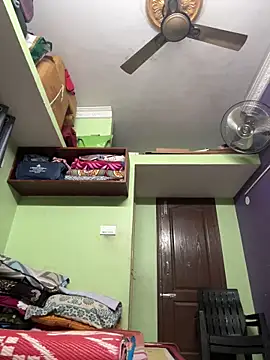 Snapshot of Handsomehunk_4U chatting on January 2025 02:05:01 PM Handsomehunk 4U online show from January 2025 02:05:01 PM