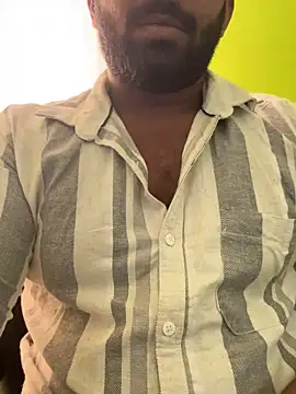 Snapshot of Handsomehunk_4U chatting on February 2025 07:07:02 AM Handsomehunk 4U online show from February 2025 07:07:02 AM