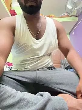 Snapshot of Handsomehunk_4U chatting on March 2025 11:41:01 AM Handsomehunk 4U online show from March 2025 11:41:01 AM