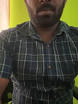 Snapshot of Handsomehunk_4U chatting on February 2025 10:08:02 AM Handsomehunk 4U online show from February 2025 10:08:02 AM