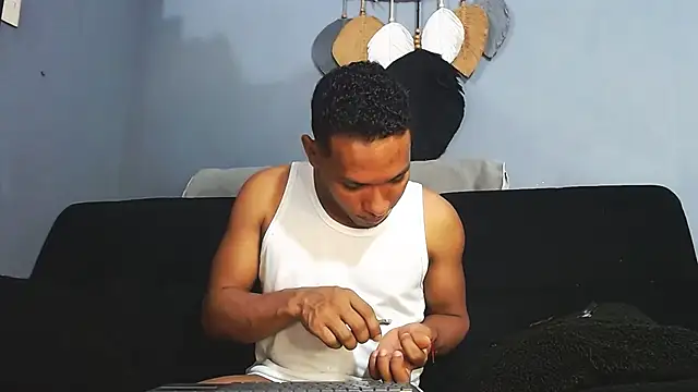 Grandeygruesa1 online show from February 2026 07:39:02 AM