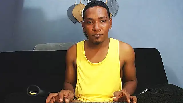 Grandeygruesa1 online show from December 2025 02:10:02 AM