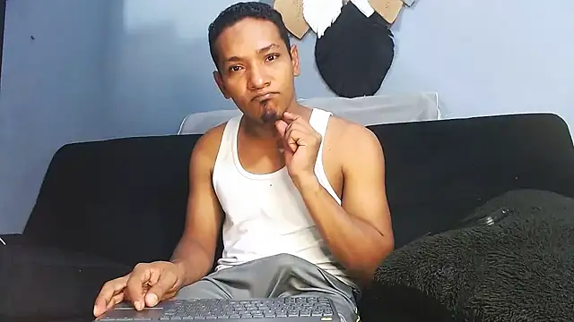 Grandeygruesa1 online show from September 2025 07:48:01 AM