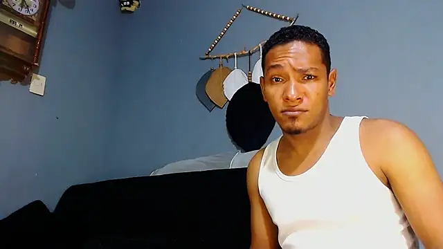 Grandeygruesa1 online show from March 2025 10:43:02 PM