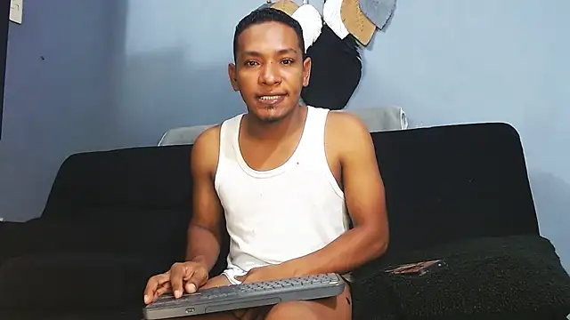 Grandeygruesa1 online show from October 2025 06:34:01 AM