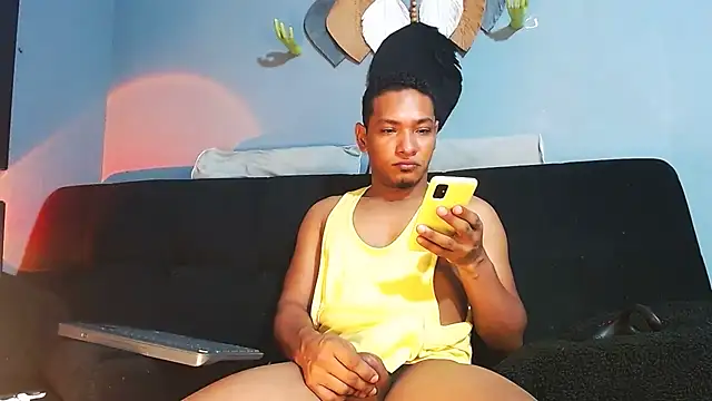 Snapshot of Grandeygruesa1 chatting on June 2026 06:46:01 AM Grandeygruesa1 online show from June 2026 06:46:01 AM