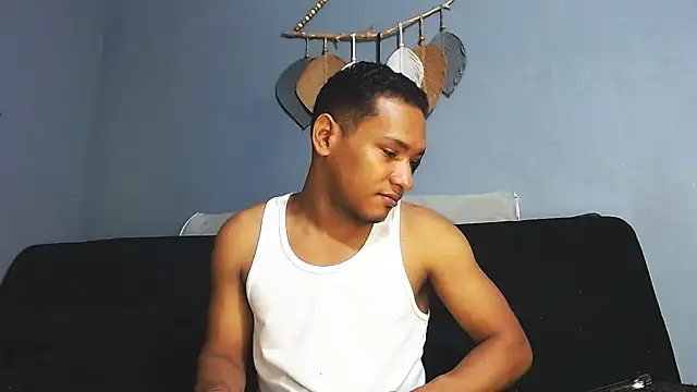 Snapshot of Grandeygruesa1 chatting on May 2026 08:30:02 AM Grandeygruesa1 online show from May 2026 08:30:02 AM