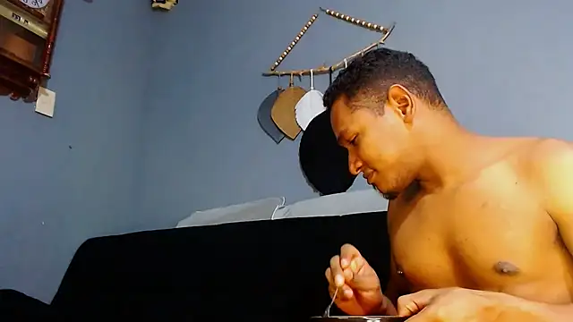 Grandeygruesa1 online show from March 2025 10:10:02 PM