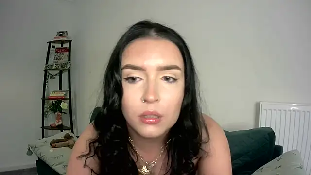 Snapshot of FckableAngel chatting on June 2026 12:17:01 PM FckableAngel online show from June 2026 12:17:01 PM