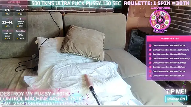 Snapshot of HotBaby666 chatting on November 2025 09:09:02 PM HotBaby666 online show from November 2025 09:09:02 PM