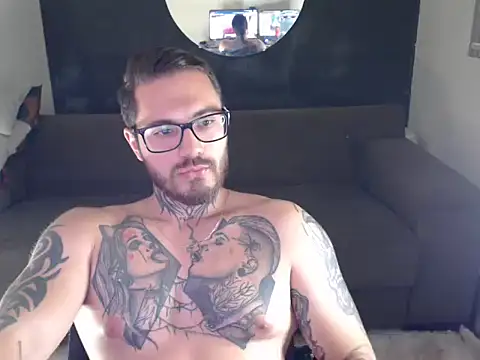 clark r online show from September 2025 06:58:01 PM