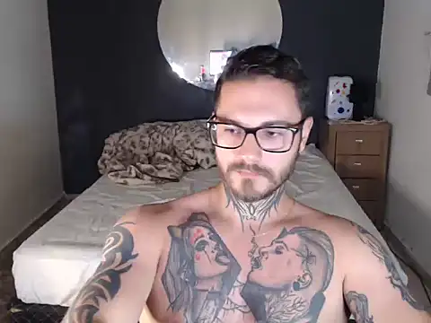 clark r online show from November 2025 04:46:01 PM