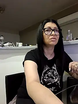 Snapshot of Milf_Abigail chatting on September 2025 12:57:02 AM Milf Abigail online show from September 2025 12:57:02 AM