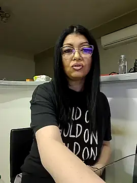 Snapshot of Milf_Abigail chatting on March 2025 11:48:02 PM Milf Abigail online show from March 2025 11:48:02 PM