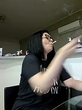 Milf Abigail online show from April 2026 01:45:01 AM