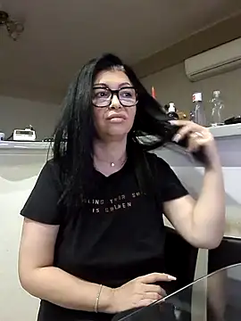 Milf Abigail online show from November 2025 11:31:02 PM