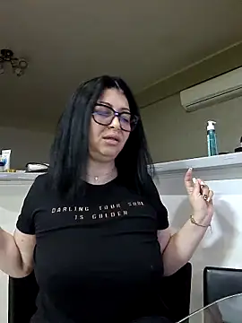 Milf Abigail online show from March 2026 03:17:01 AM